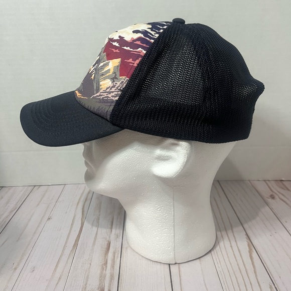 Eddie Bauer Snap Back Trucker Cap - Picture 3 of 9